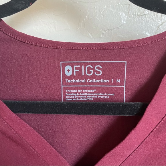 Figs Burgundy Catarina One-Pocket Scrub Top Nursing Scrubs - Picture 3 of 7